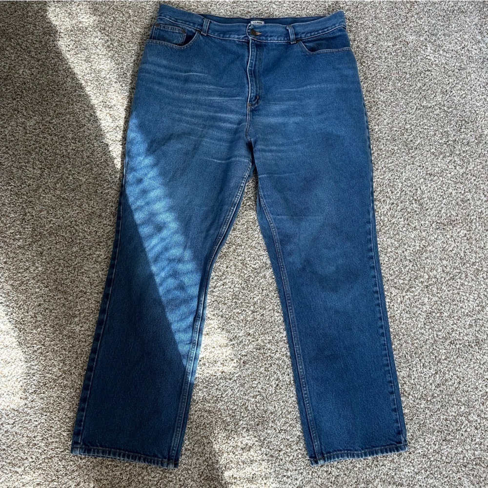 L.L. Bean Women's Straight Leg Jeans in Dark Blue Denim